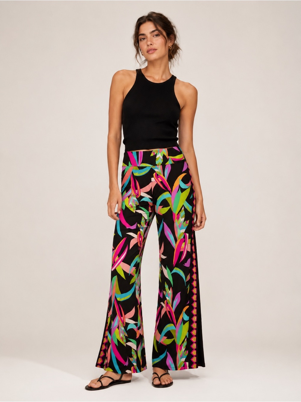 🎉LAST PIECE🎉TRINA TURK Birds Of Paradise Cover-Up Pants